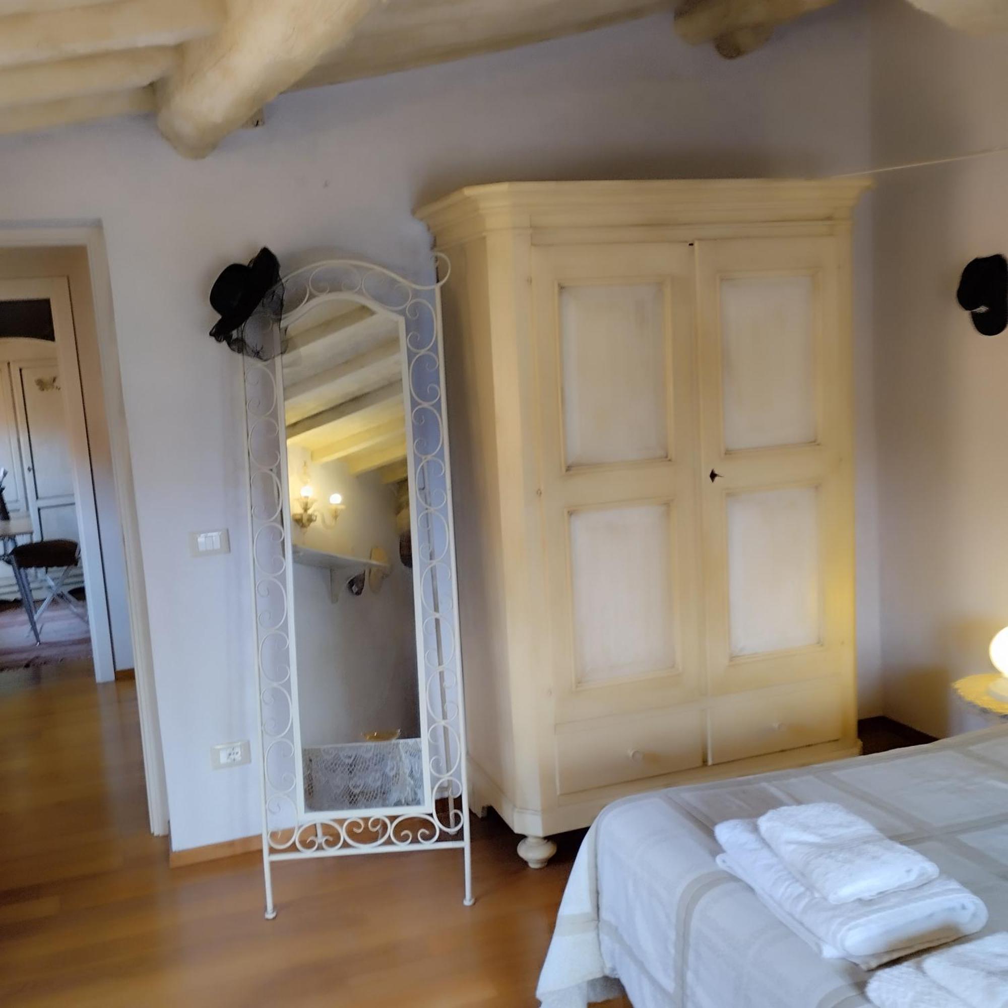לוקה Da Francesco Rooms מראה חיצוני תמונה
